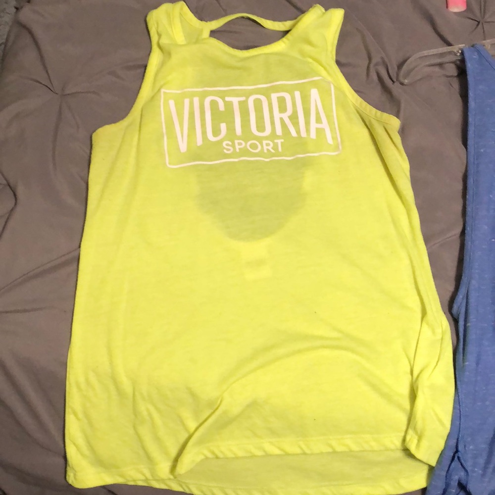 Victoria’s Secret workout shirt size small